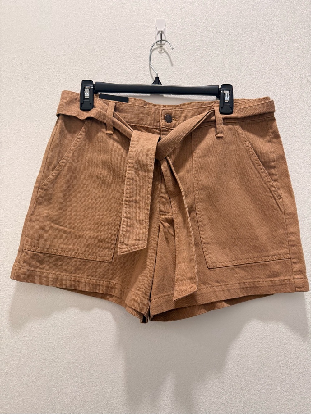 Banana Republic Camel Utility Shorts Belted Size 10 4” Inseam NWT